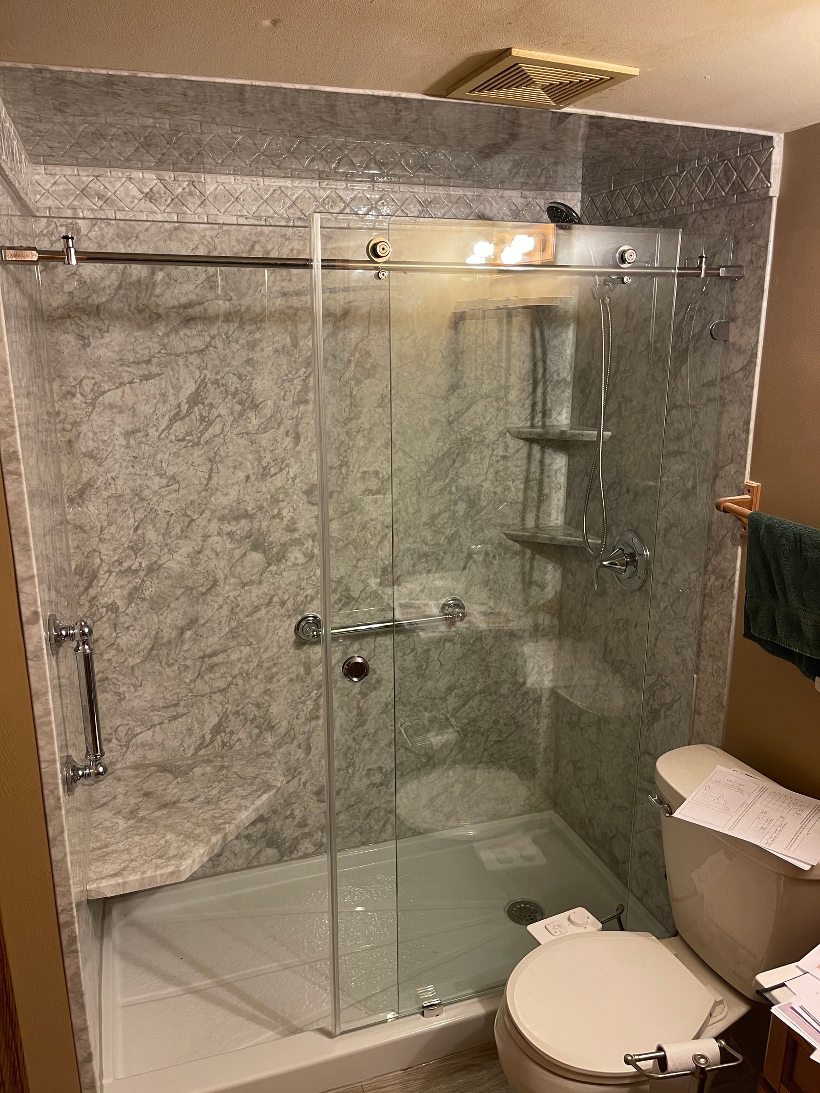 Bathroom after remodel 20